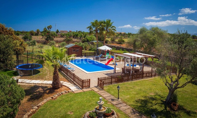 Santa Margalida House | Holiday house Can Picafort for 1 - 10 persons with 5 bedrooms - Holiday house