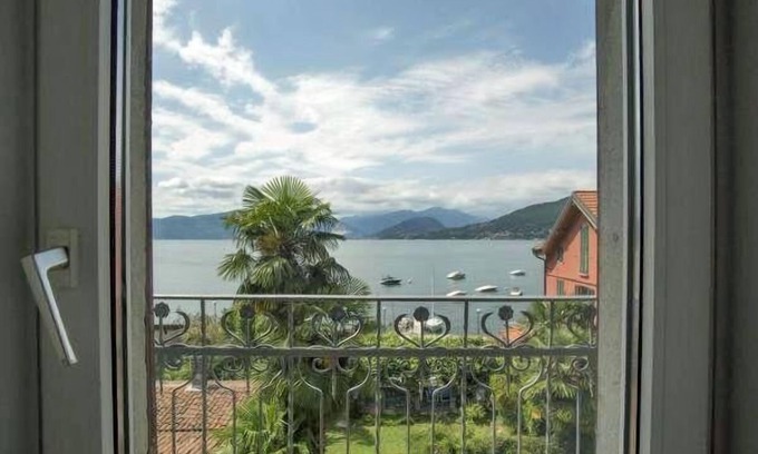 Calde House | Holiday house Castelveccana for 1 - 9 persons with 4 bedrooms - Holiday house