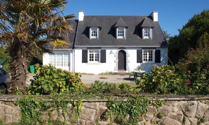 Crozon House | Holiday house Crozon for 1 - 6 persons with 4 bedrooms - Holiday home
