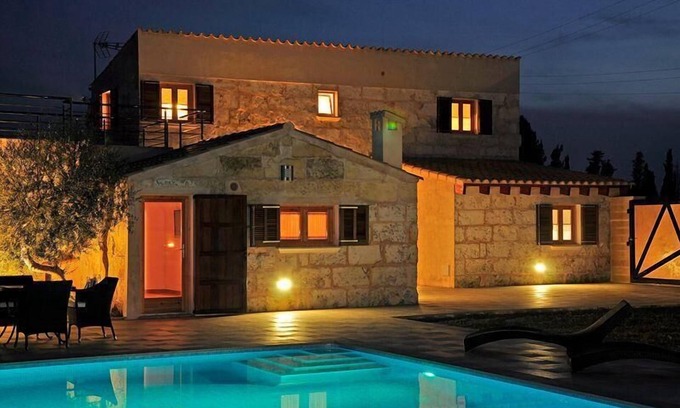 Llubi House | Holiday house Muro for 1 - 6 persons with 3 bedrooms - Holiday house