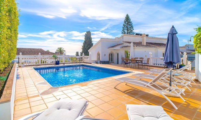 Nerja House | Holiday house Nerja for 1 - 12 persons with 5 bedrooms - Holiday home