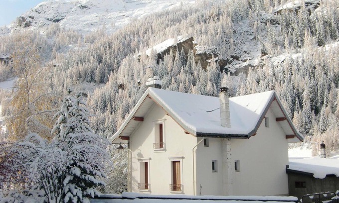 Les Brevieres House | Holiday house Tignes for 1 - 14 persons with 6 bedrooms - Holiday home