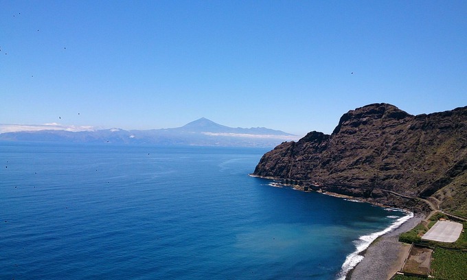 Hermigua House | Holiday house with stunning views and large terrace