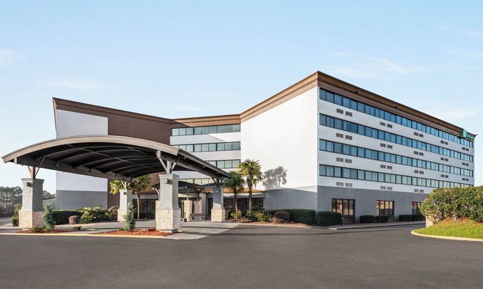 Tillmans Corner Hotel | Holiday Inn Mobile West I-10 by IHG