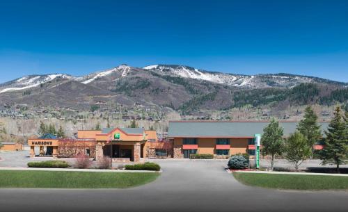 Steamboat Springs Hotel | Holiday Inn Steamboat Springs by IHG