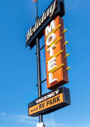 Emmett Hotel | Holiday Motel and RV Park