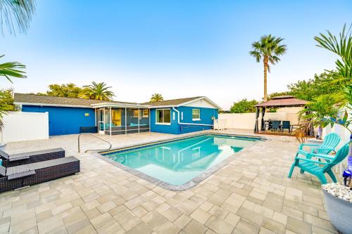 Holiday House | Holiday Oasis with Heated Pool Near Gulf Beaches!