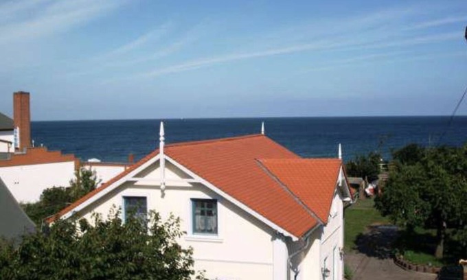 Alt Gaarz Apartment | Holiday with the fisherman! In just a minute on the beach!
