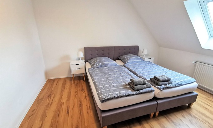 Hildesheim District Apartment | Holidays in Sarstedt am Bruchgraben