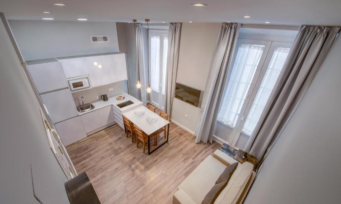 Centro Apartment | Holidays2Malaga Azucena Old Town