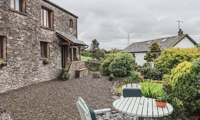 Kendal Apartment | Hollins Farm Barn
