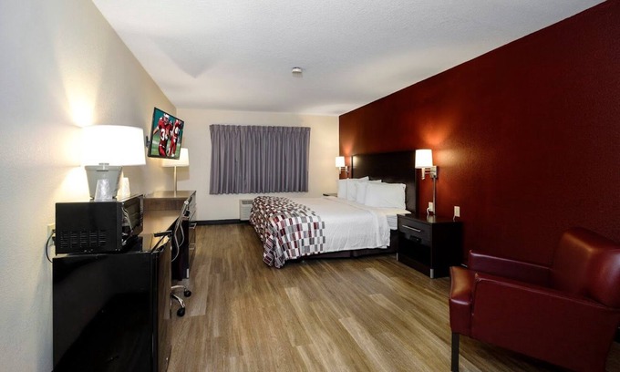 Holton Hotel | Holton Inn and Suites
