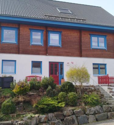 Neunkirchen Apartment | Holzhausidylle am Steimel