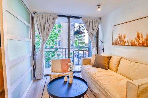 Bellas Artes Apartment | HOM l Depto 2PAX 1D1B Mc Iver Santiago