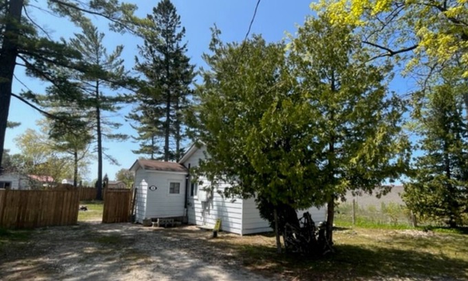 Wasaga Beach Cottage | Home away from Home!!!