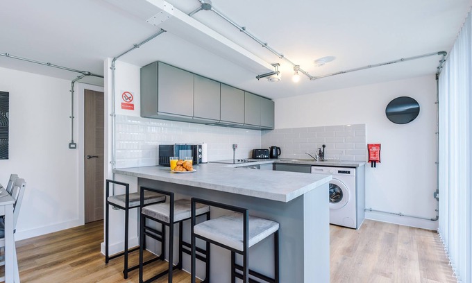 Warrington Apartment | Home away from home just off Junction 21 of M6