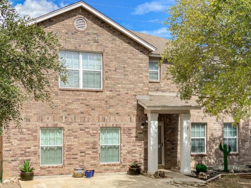 San Antonio House | home away from home
