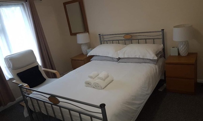 Nottingham Apartment | Home From Home 4 Bedroom Apartment Nottingham City
