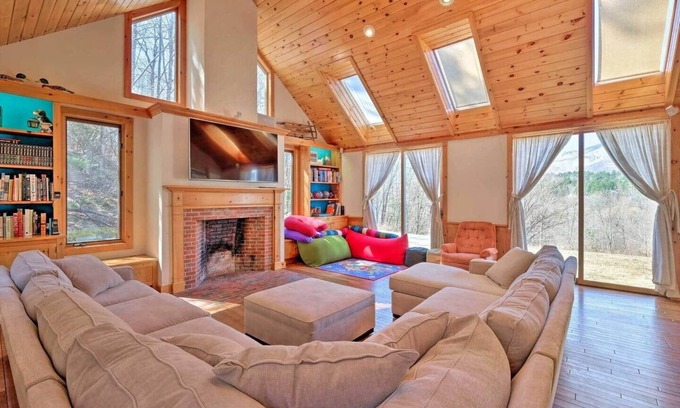 Manchester Center House | Home on 40 Acres with Pinball in Game Room