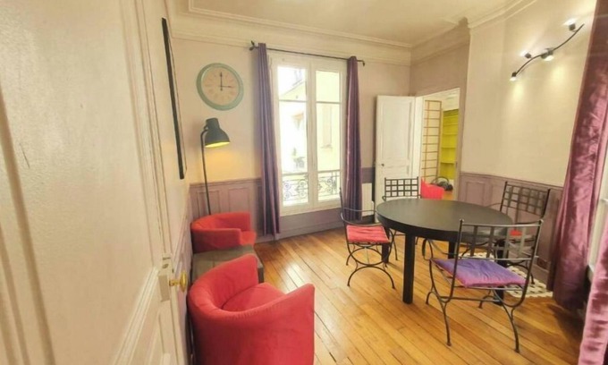 Quartier de la Goutte-d'Or Apartment | Home Sweet Home La Chapelle