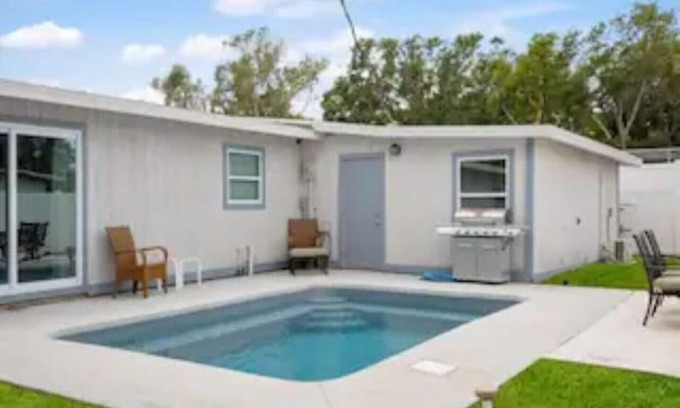 Ridge Wood Heights House | Home with heated pool & Fenced Yard by Siesta Key!