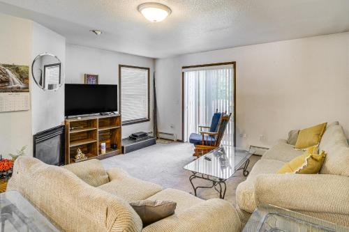 Abbott Loop House | Home with Patio and Yard, 5 Mi to Downtown Anchorage!