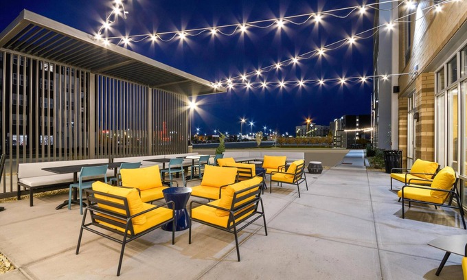 Oakley Hotel | Home2 Suites By Hilton Cincinnati Midtown Oakley