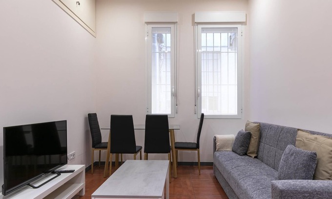 Imperial Apartment | HOMEABOUT IMPERIAL APARTMENT II