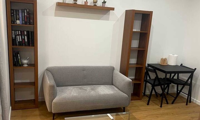 Malakoff Apartment | Homerez - Beautiful studio for 2 ppl. at Malakoff
