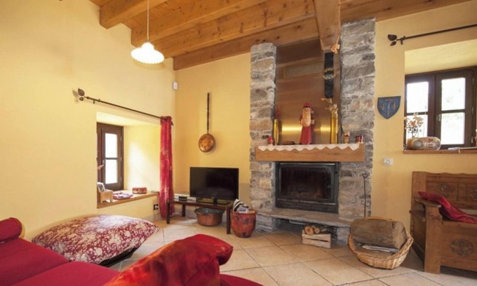 Saint-Andre Ski Chalet | Homerez - Chalet in Saint-André