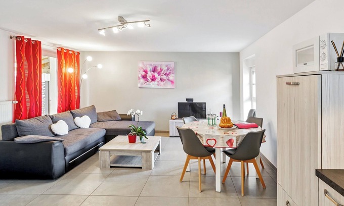 Stotzheim House | Homerez - Charming house with garden in Stotzheim | Air conditioning included