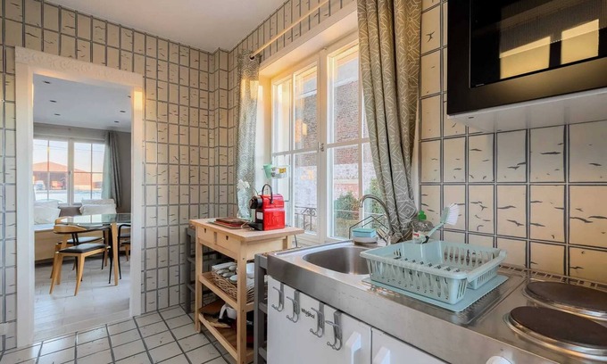 Courcelles House | Homerez - Cozy apartment in Courcelles 35 m² with relaxing terrace