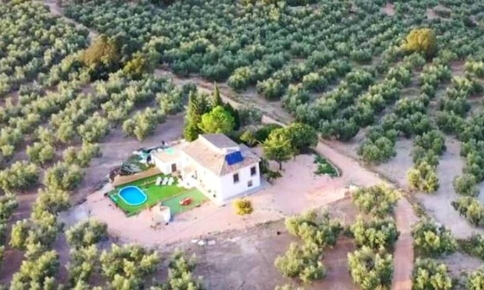 Villanueva del Rosario Villa | Homerez - Amazing villa for 10 ppl. with swimming-pool at Villanueva del Trabuco