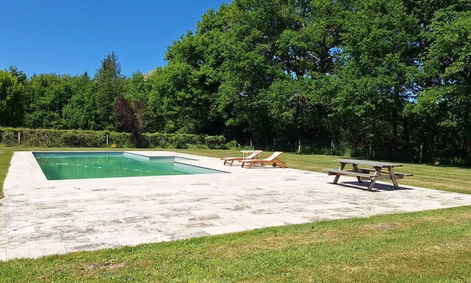 Brinon-sur-Sauldre Villa | Homerez - Villa in Brinon-sur-Sauldre