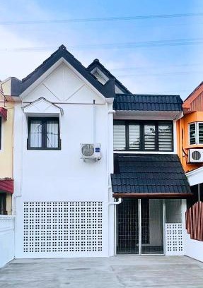 Seksyen 19 House | Homestay Rumah Kolek, Shah Alam
