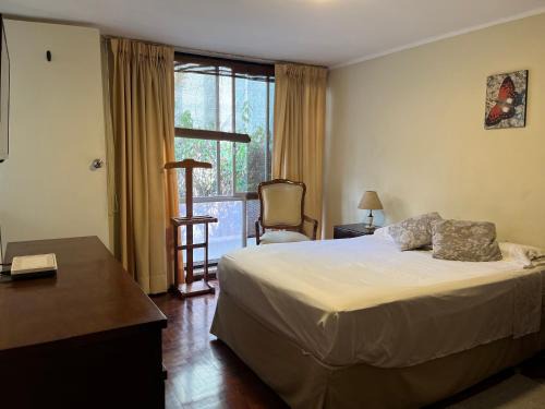 Aurora House | HOMESTAY Yas & Jay