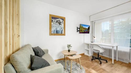 Ambilly Apartment | HOMEY HARBOR - Proche Tram - Parking gratuit - Balcon privé - Wifi & Netflix