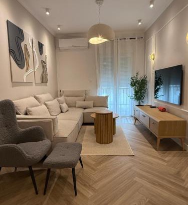 Thessaloniki Apartment | Homey luxury 2 bedroom apartment