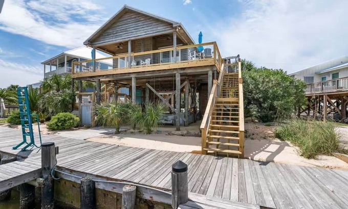 Royal Lagoons House | Honeysuckle Blue with Golf Cart!