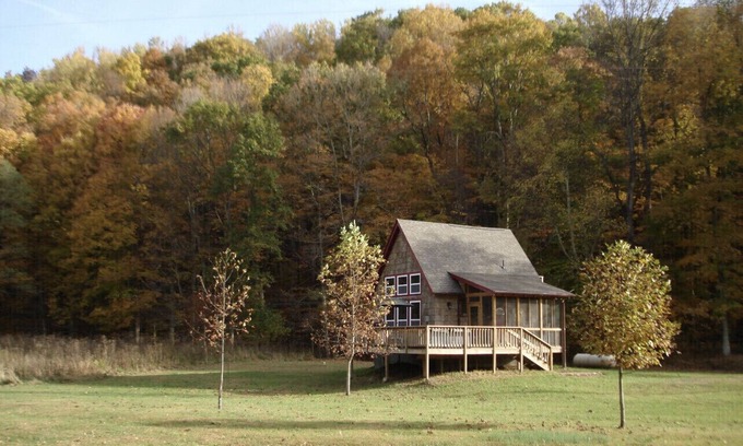 Southern Cabin | Hooting Hollow Cabin formely known as "Living Water Cabin"