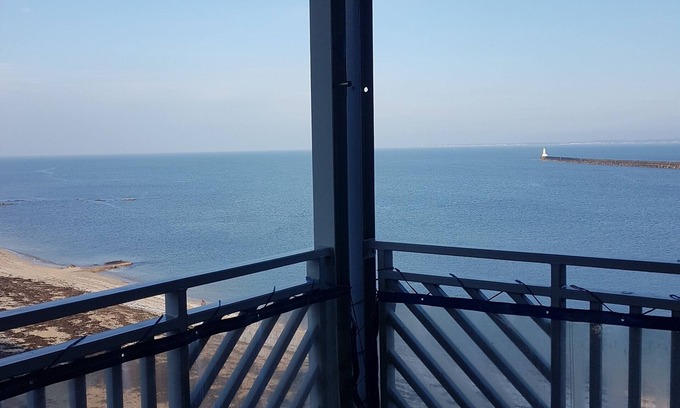 Le Croisic Apartment | Horizon * Exceptional sea view, beach, pool
