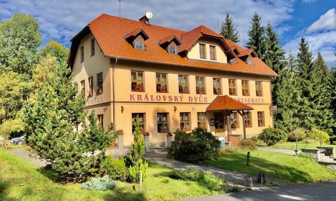 Hamry House | Horské ubytování Královský dvůr na Bílém potoce