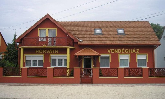 Hegyeshalom Apartment | Horvath Vendeghaz