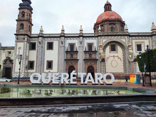 Downtown Queretaro House | Hospedaje Castillo