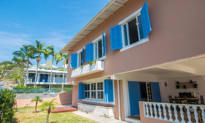 Canasvieiras House | Hospedaria Conceitual