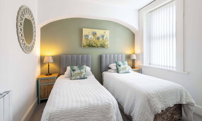 West Cliff Apartment | Host & Stay | Goathland at the Sandbeck