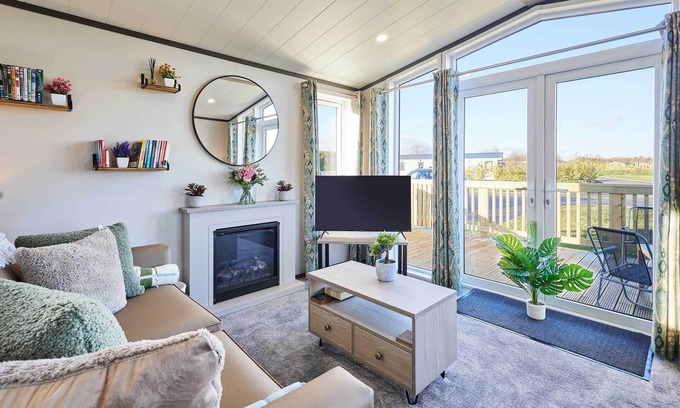 Pickering Ski Chalet | Host & Stay | Kinara Lodge