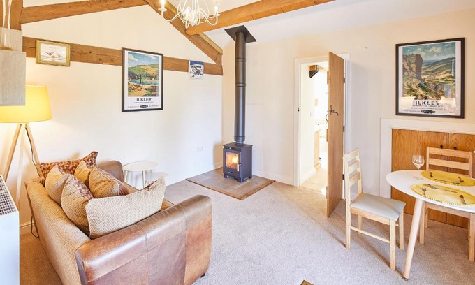 Ilkley Apartment | Host & Stay - The Hayloft
