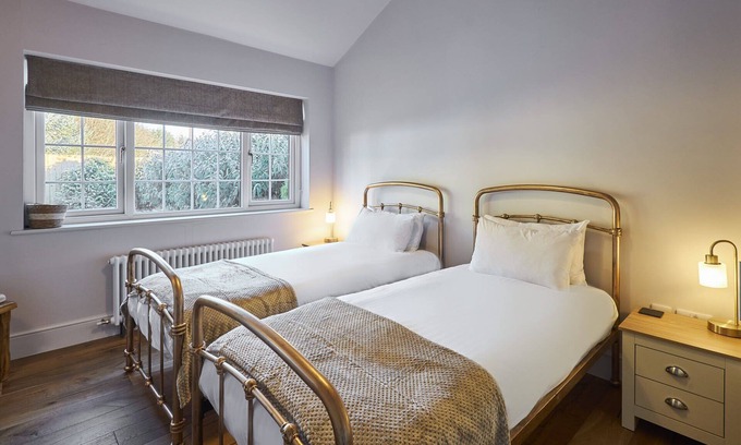 Netherton House | Host & Stay | The Outhouse