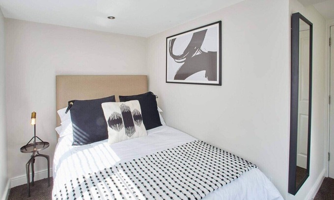 West Cliff Apartment | Host & Stay | West Cliff View